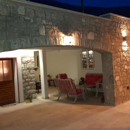 Stone House In Buljarica Villa Petrovac Exteriör bild