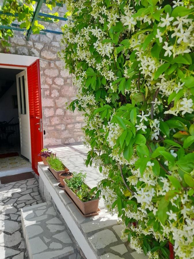 Stone House In Buljarica Villa Petrovac Exteriör bild