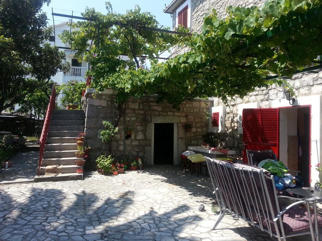 Stone House In Buljarica Villa Petrovac Rum bild