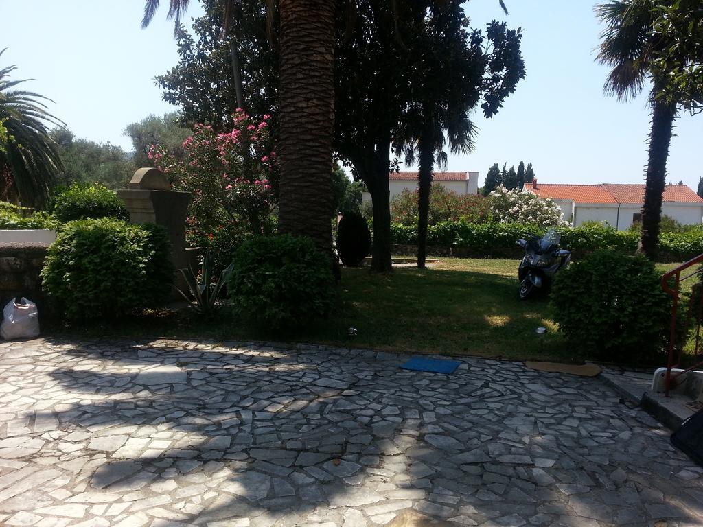 Stone House In Buljarica Villa Petrovac Rum bild
